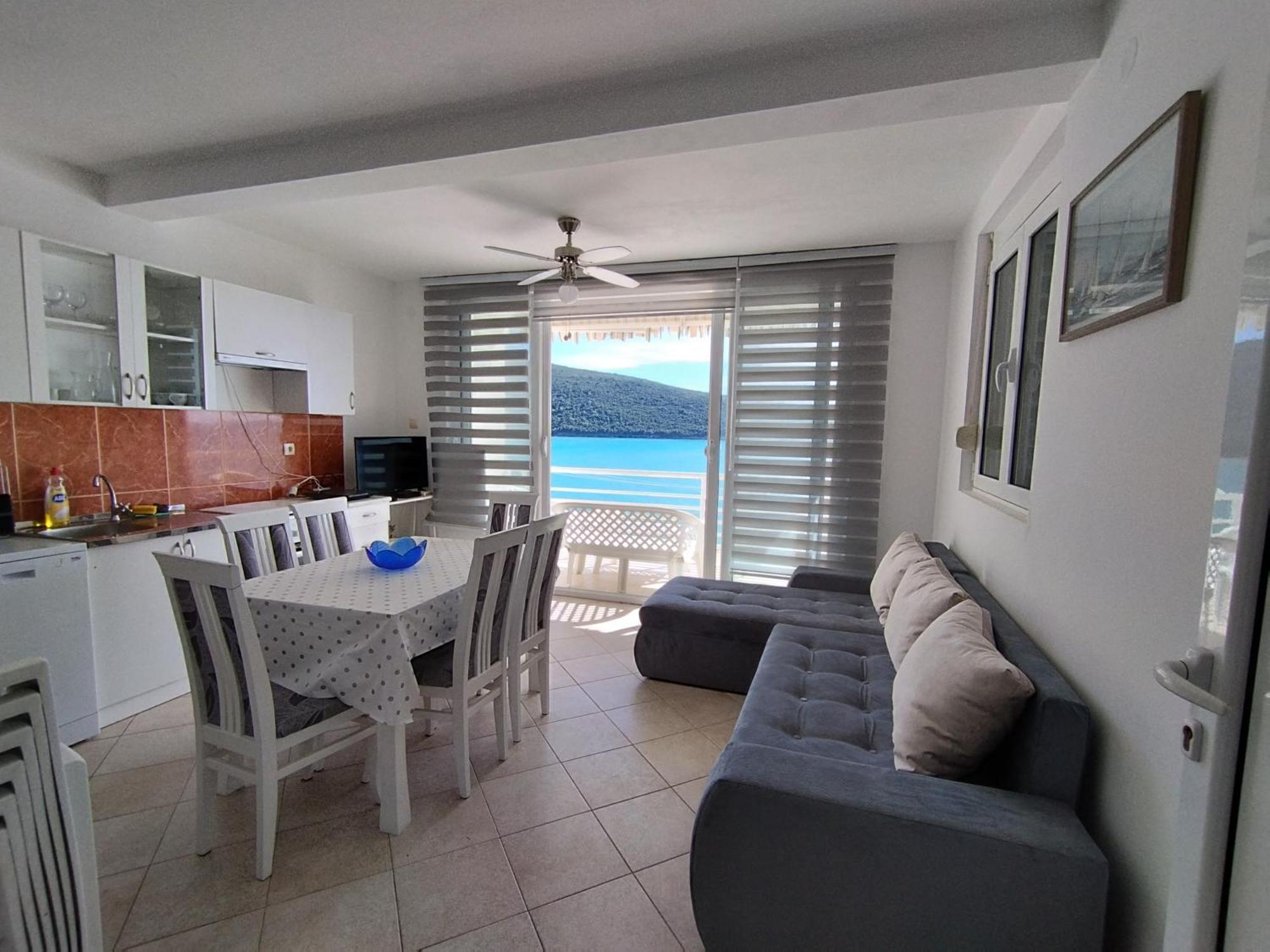 Seaside Apartment Kruce Ulcinj Buitenkant foto