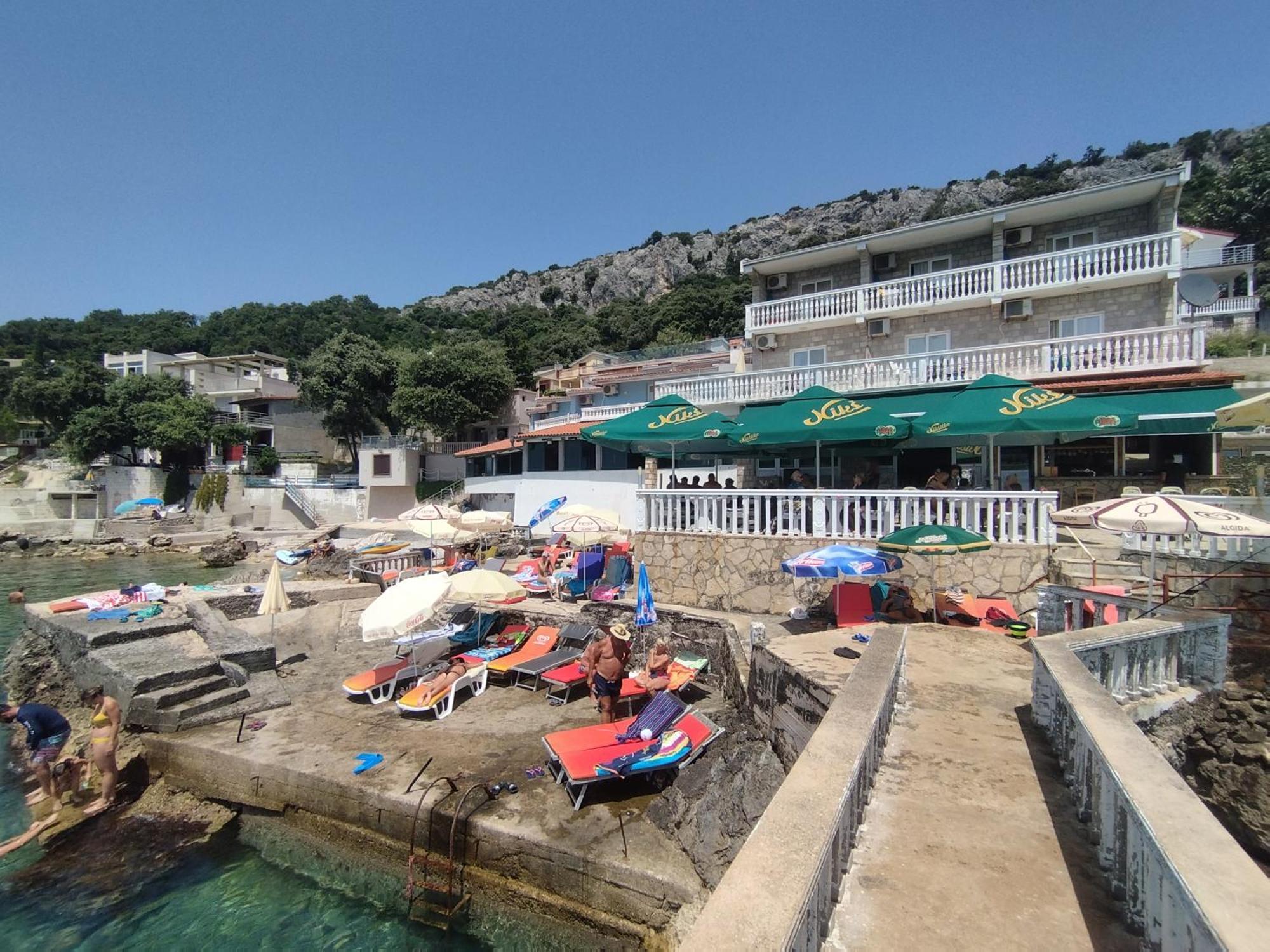 Seaside Apartment Kruce Ulcinj Buitenkant foto